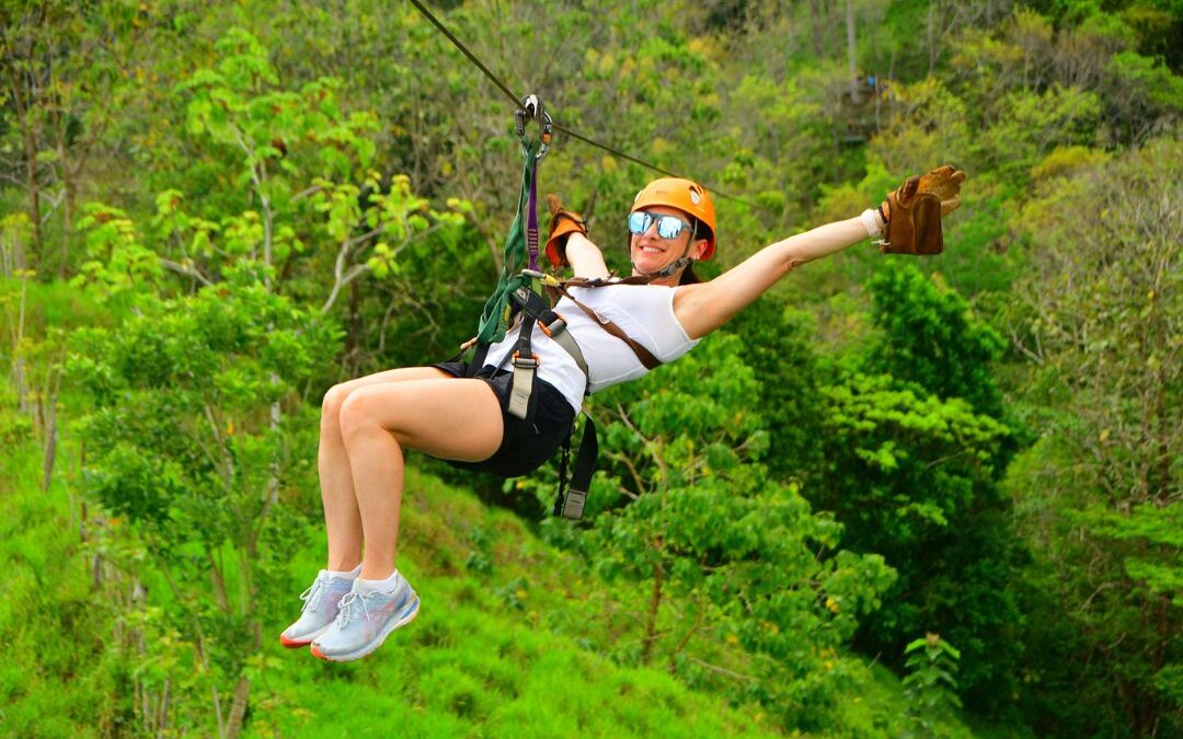 Canopy tour from San José